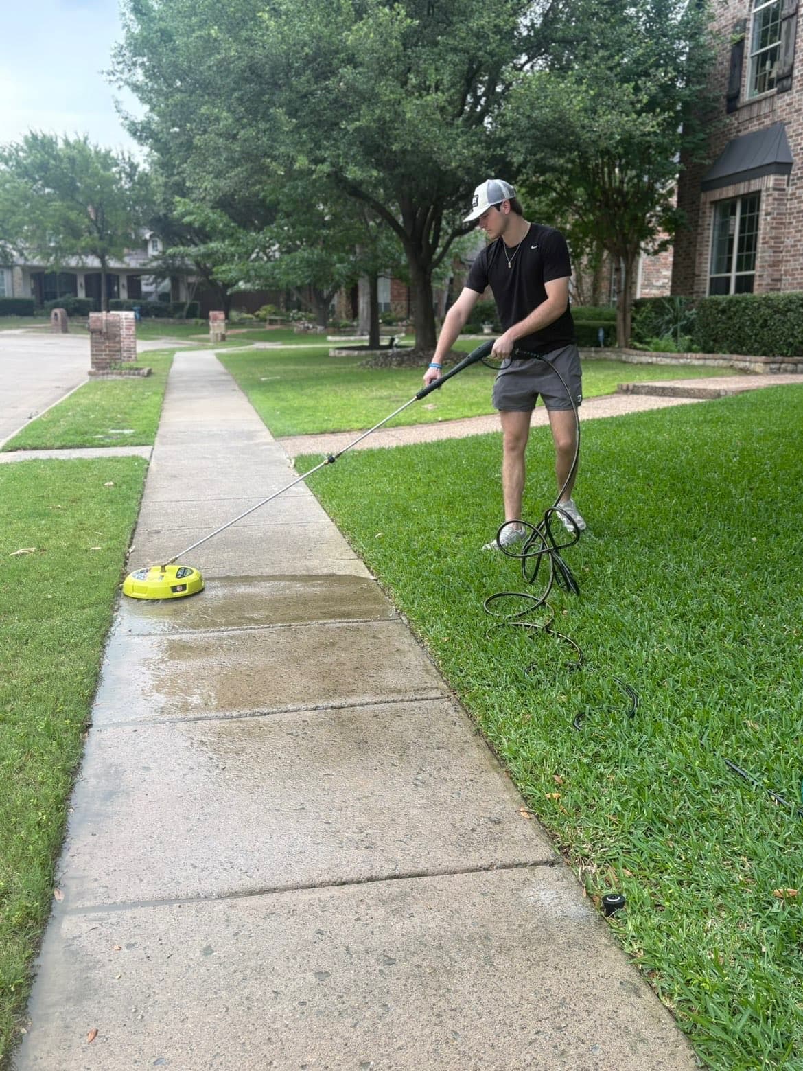 Hampton, Four Seasons Property Solutions crew, on the job